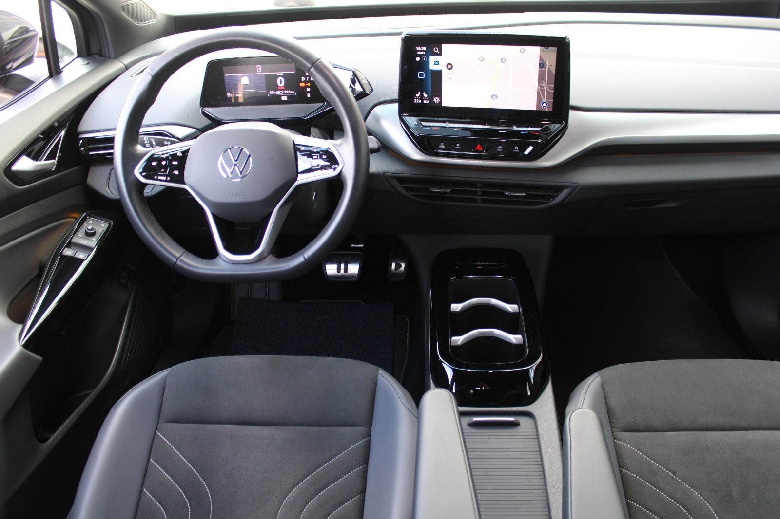 Grå VW ID.4 fra 2022