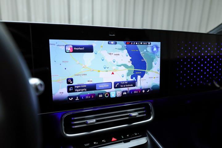 Hvid Mercedes CLA250+ fra 2025