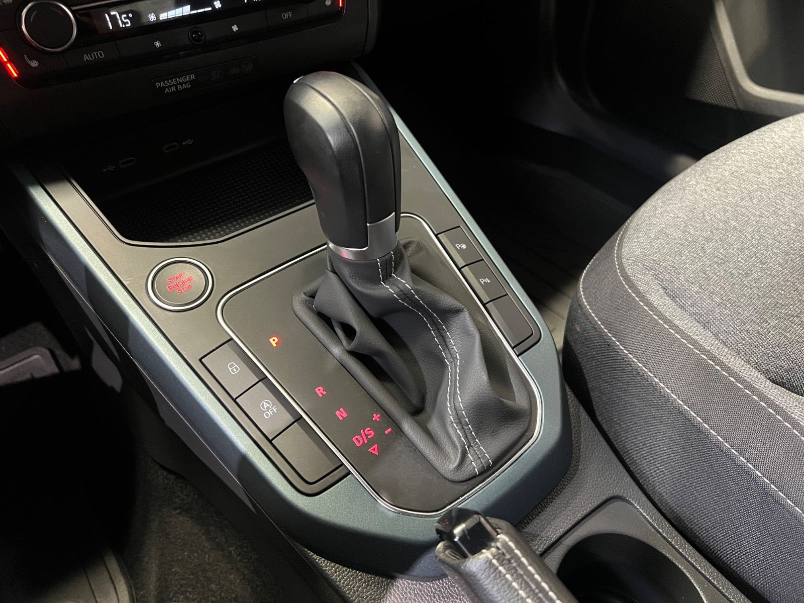 Sort Seat Arona fra 2022