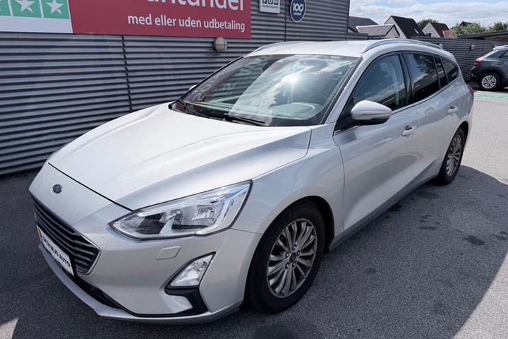Sølv Ford Focus fra 2019
