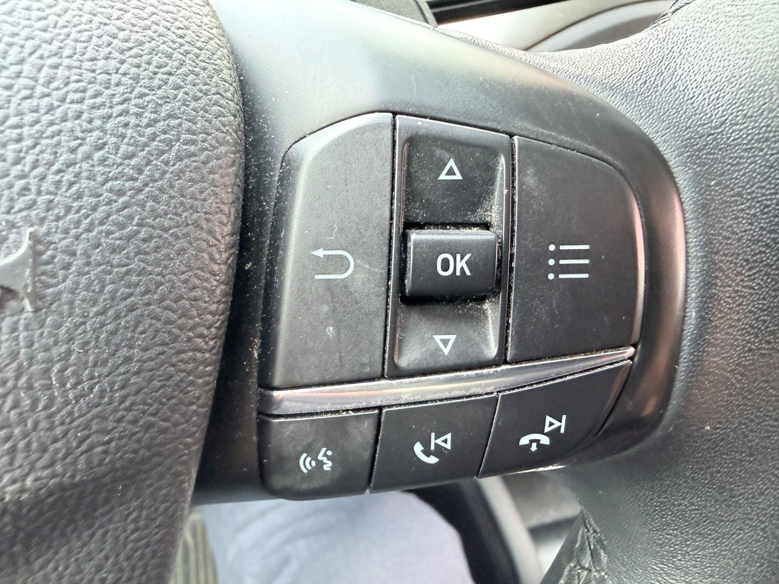 Sølv Ford Focus fra 2019