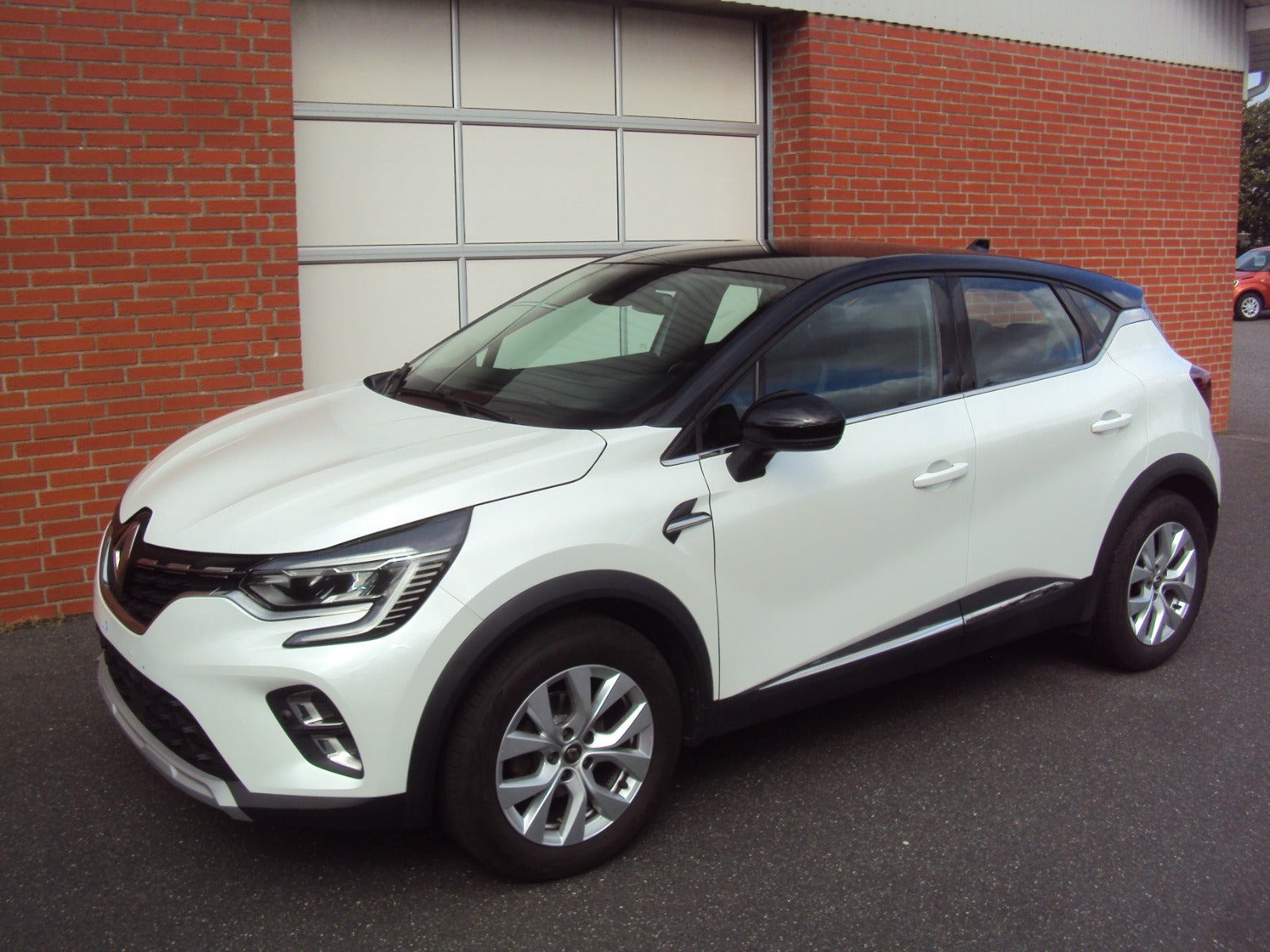Hvid Renault Captur fra 2020
