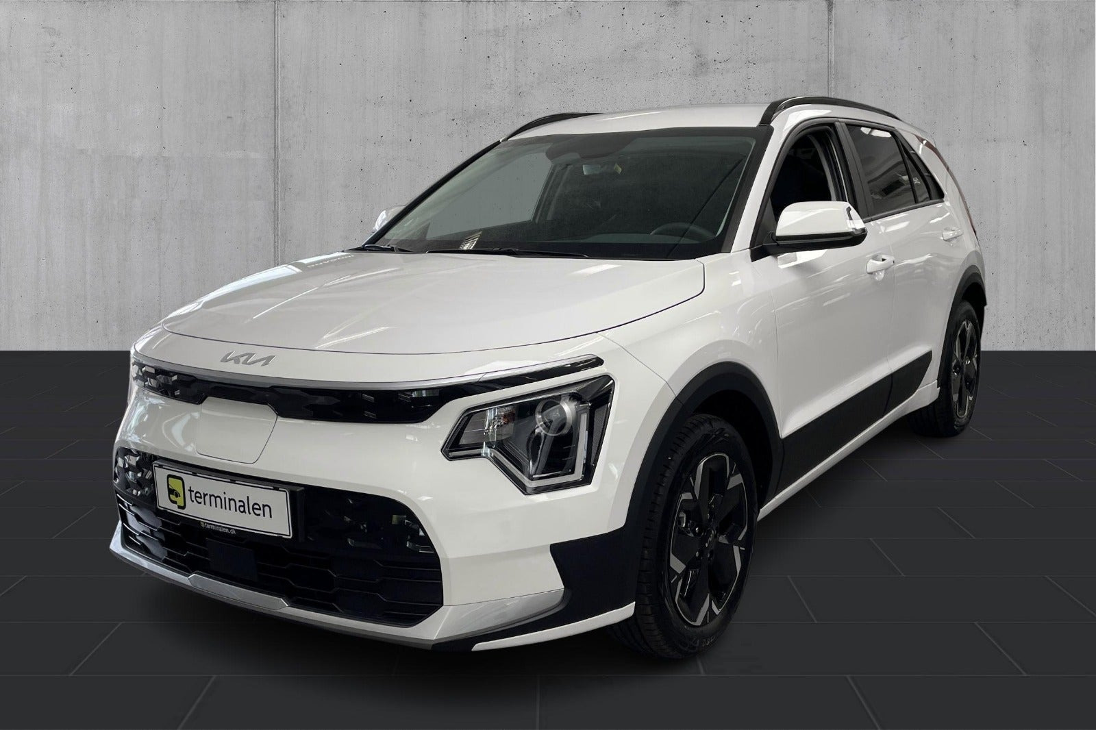 Hvid Kia Niro fra 2025