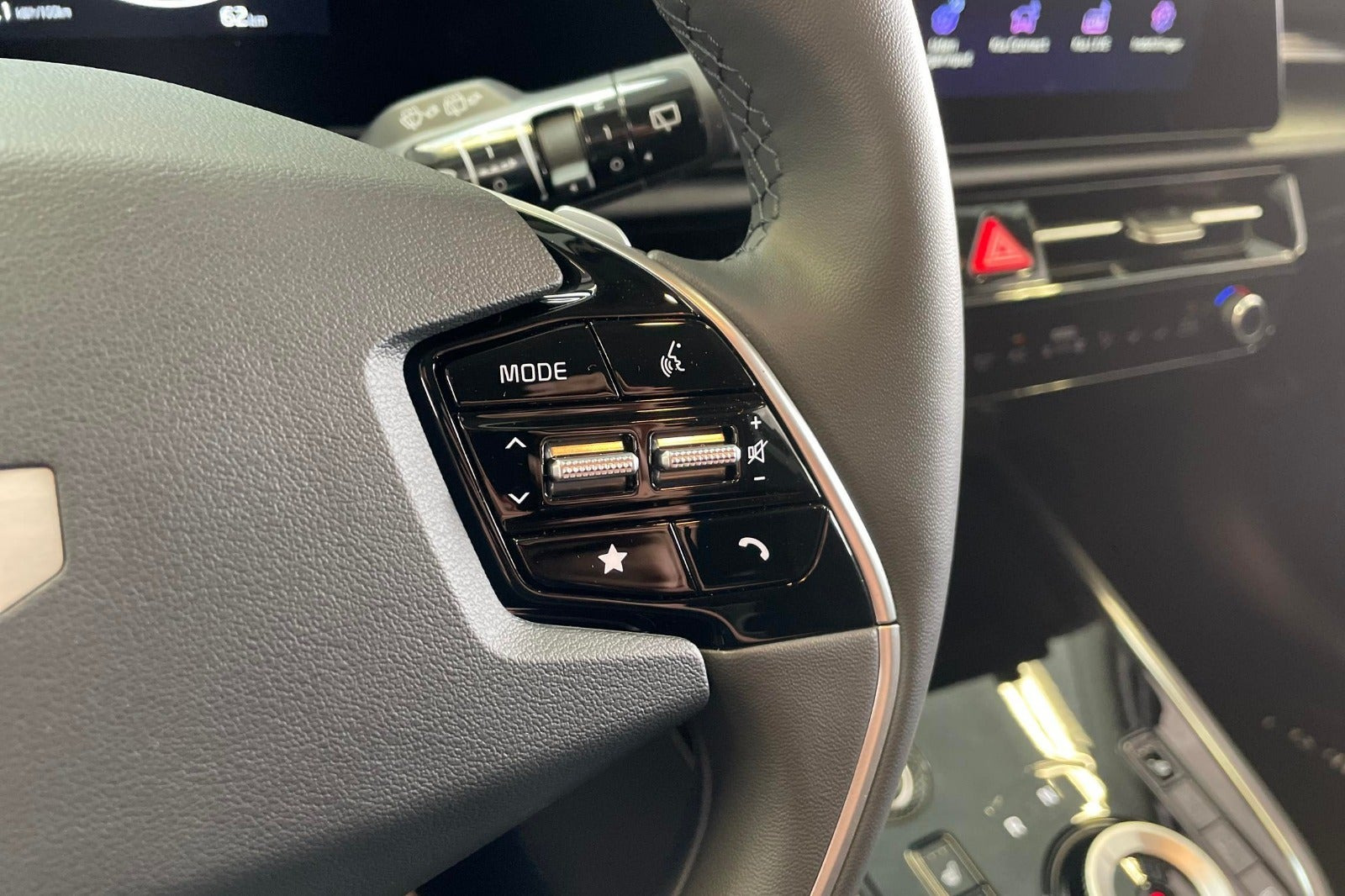 Hvid Kia Niro fra 2025