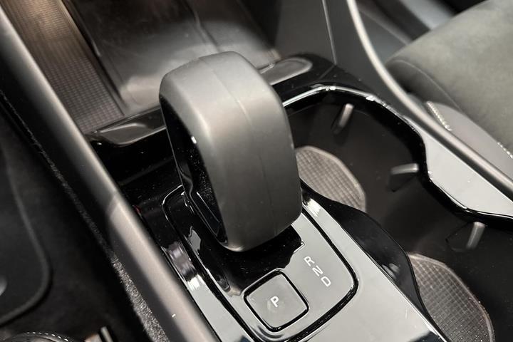 Blå Volvo EX40 fra 2027