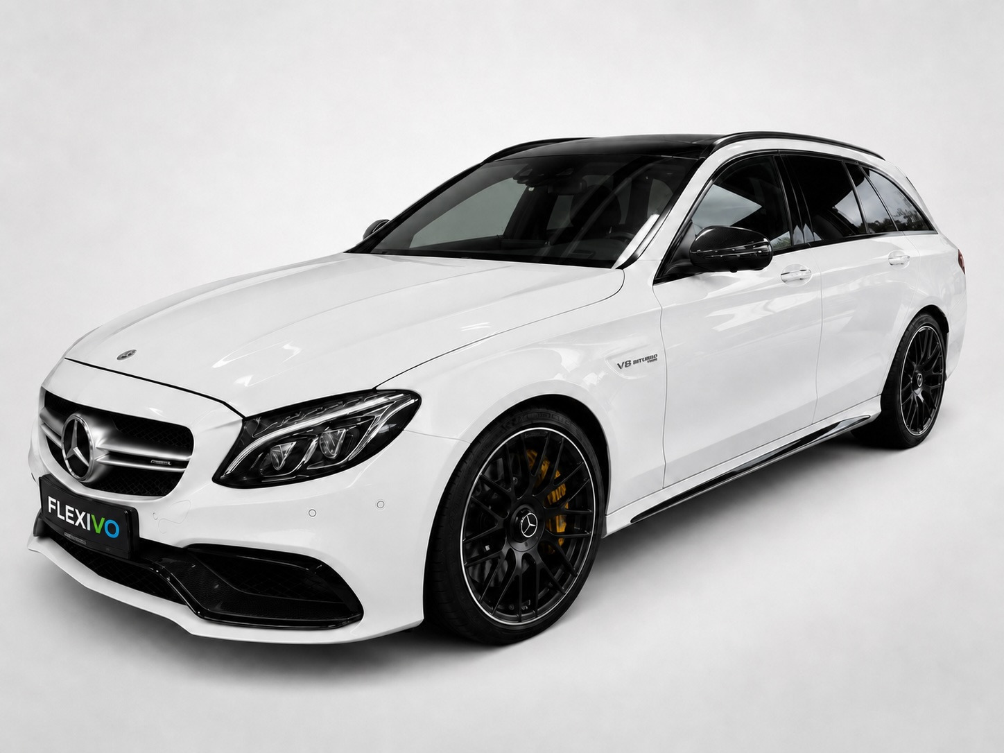 Mercedes - MERCEDES-AMG C63 S Stationcar 4.0 V8 Biturbo Carbon Keramiske bremser Panorama Burmester Head-Up Display