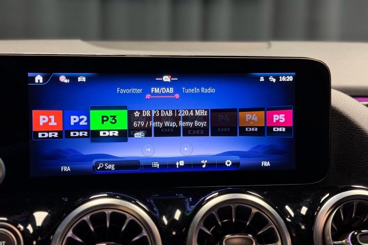 Sort Mercedes EQA 250+ fra 2024