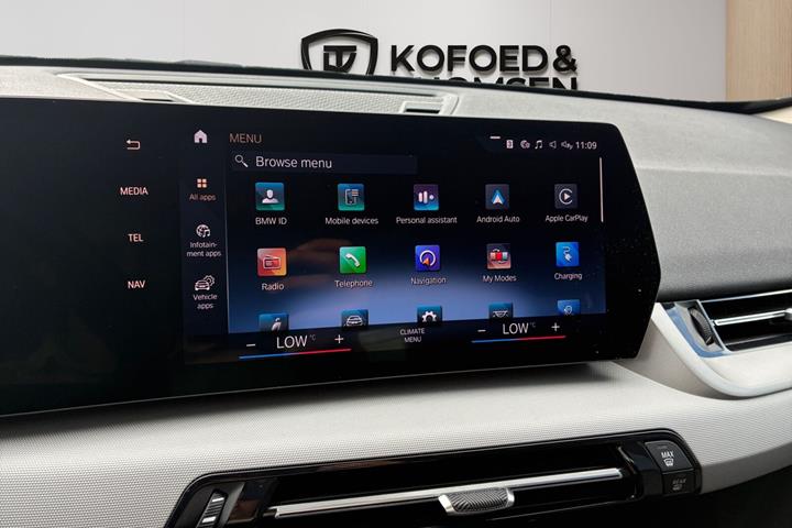 Sort BMW iX1 fra 2023