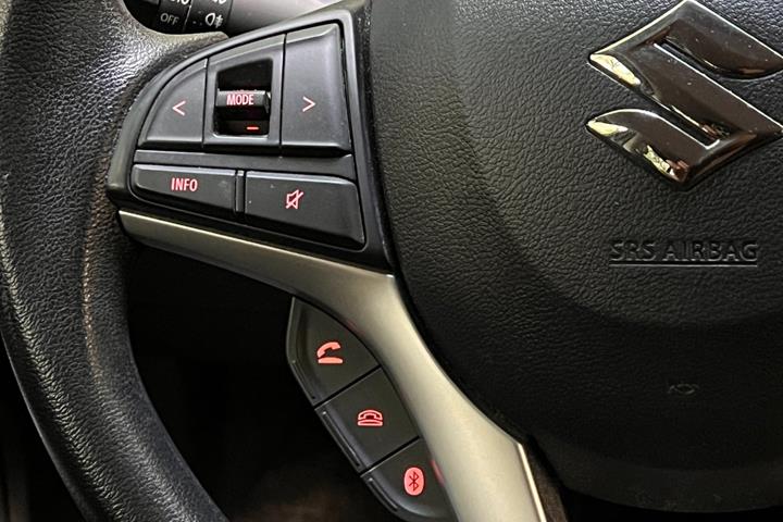 Beige Suzuki Ignis fra 2021