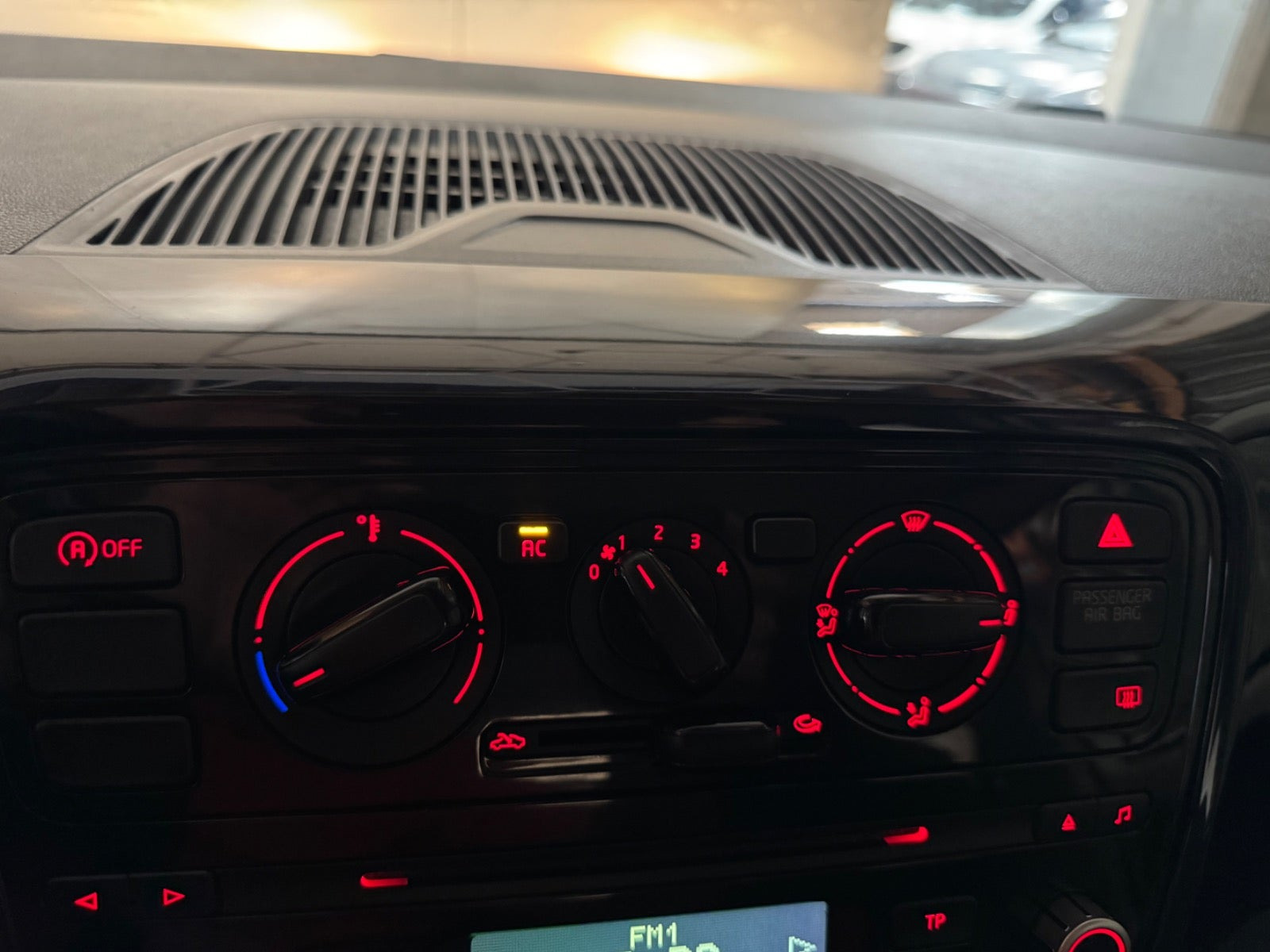 Sort VW UP! fra 2013