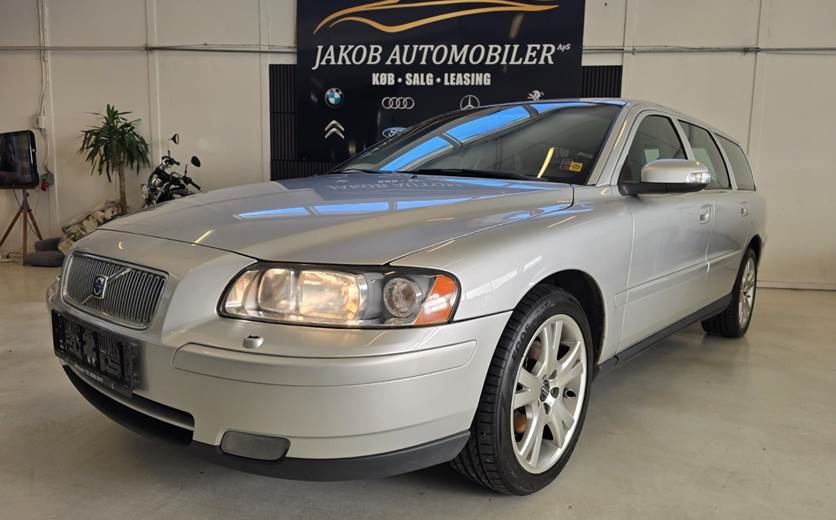 Volvo V70 2,4 170 Addition
