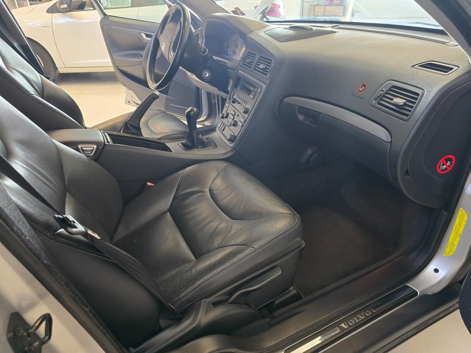 Sølv Volvo V70 fra 2006