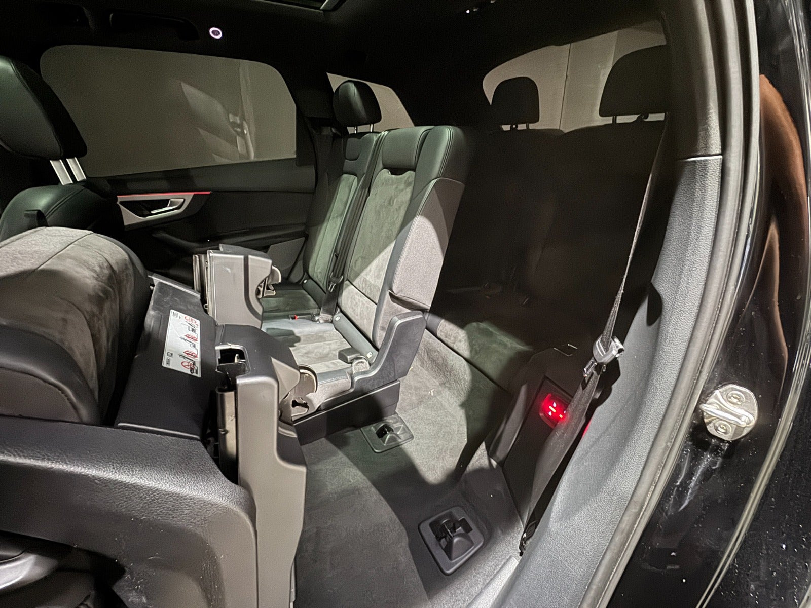 Sort Audi Q7 fra 2018