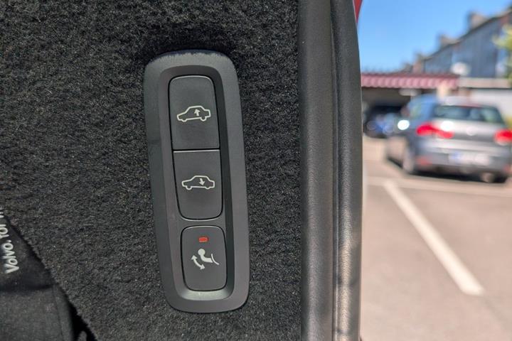 Hvid Volvo XC90 fra 2017