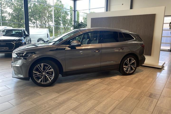 Sort Skoda Enyaq fra 2022