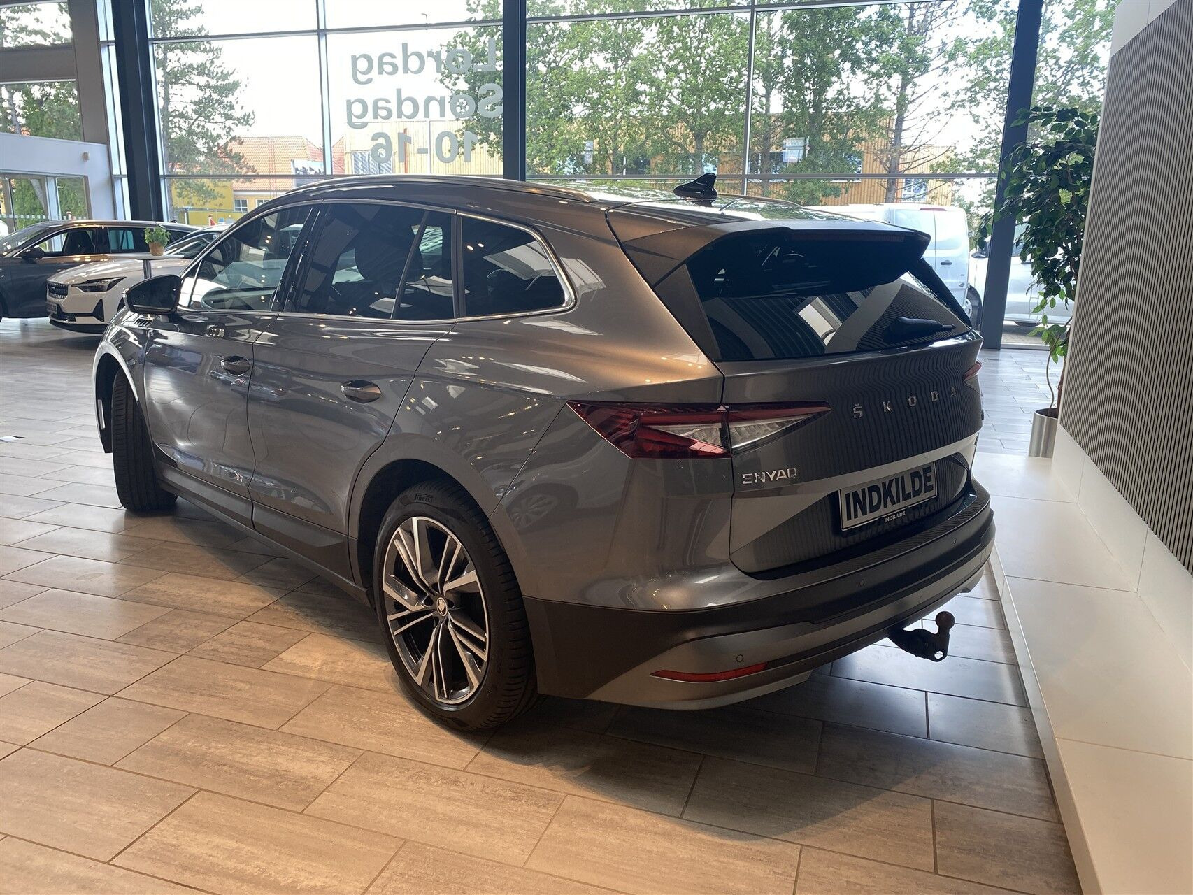 Sort Skoda Enyaq fra 2022