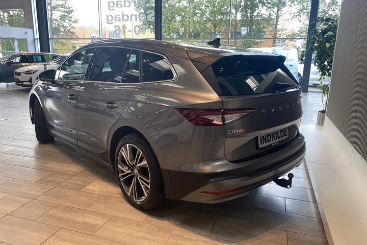 Sort Skoda Enyaq fra 2022