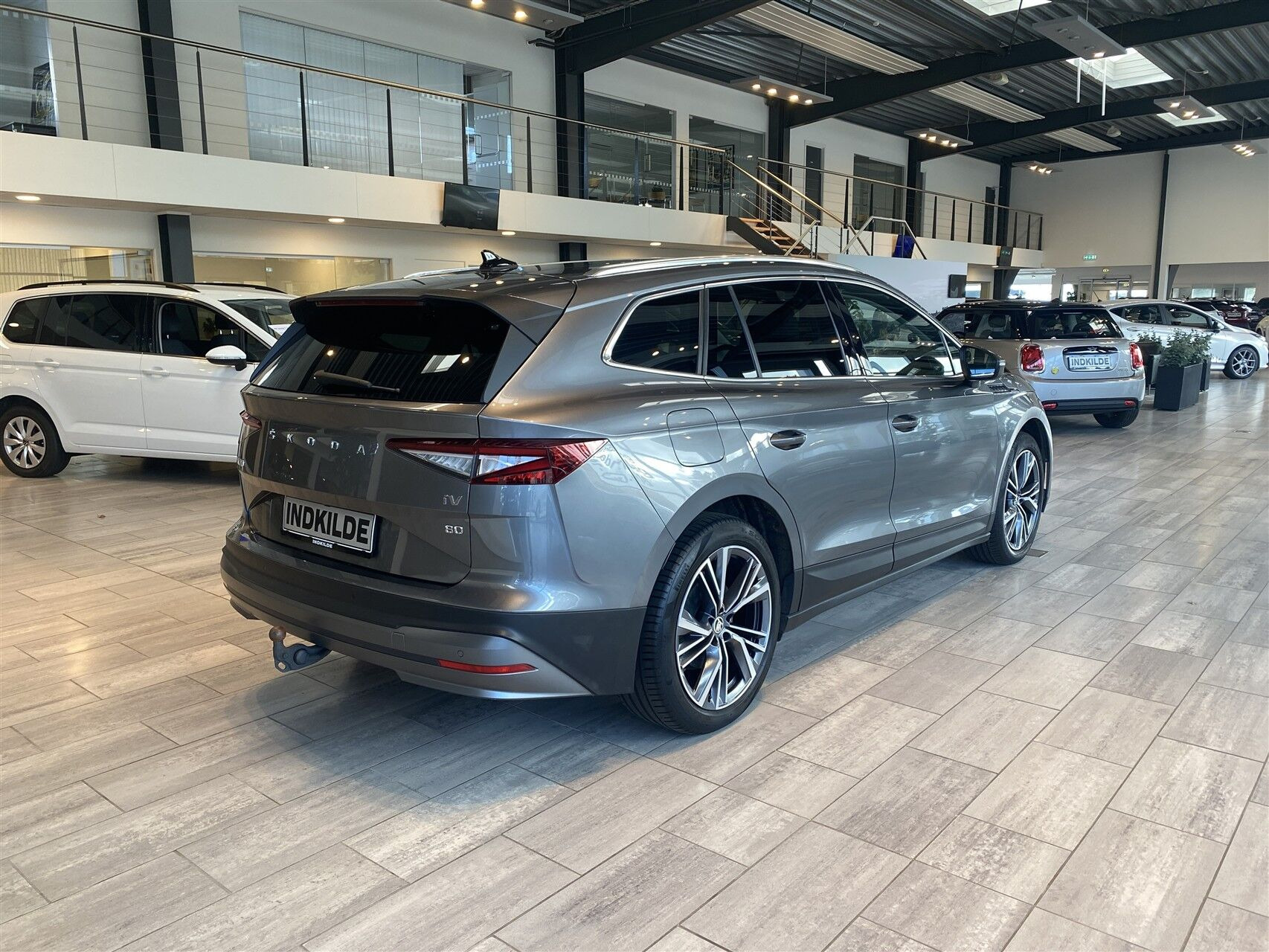 Sort Skoda Enyaq fra 2022