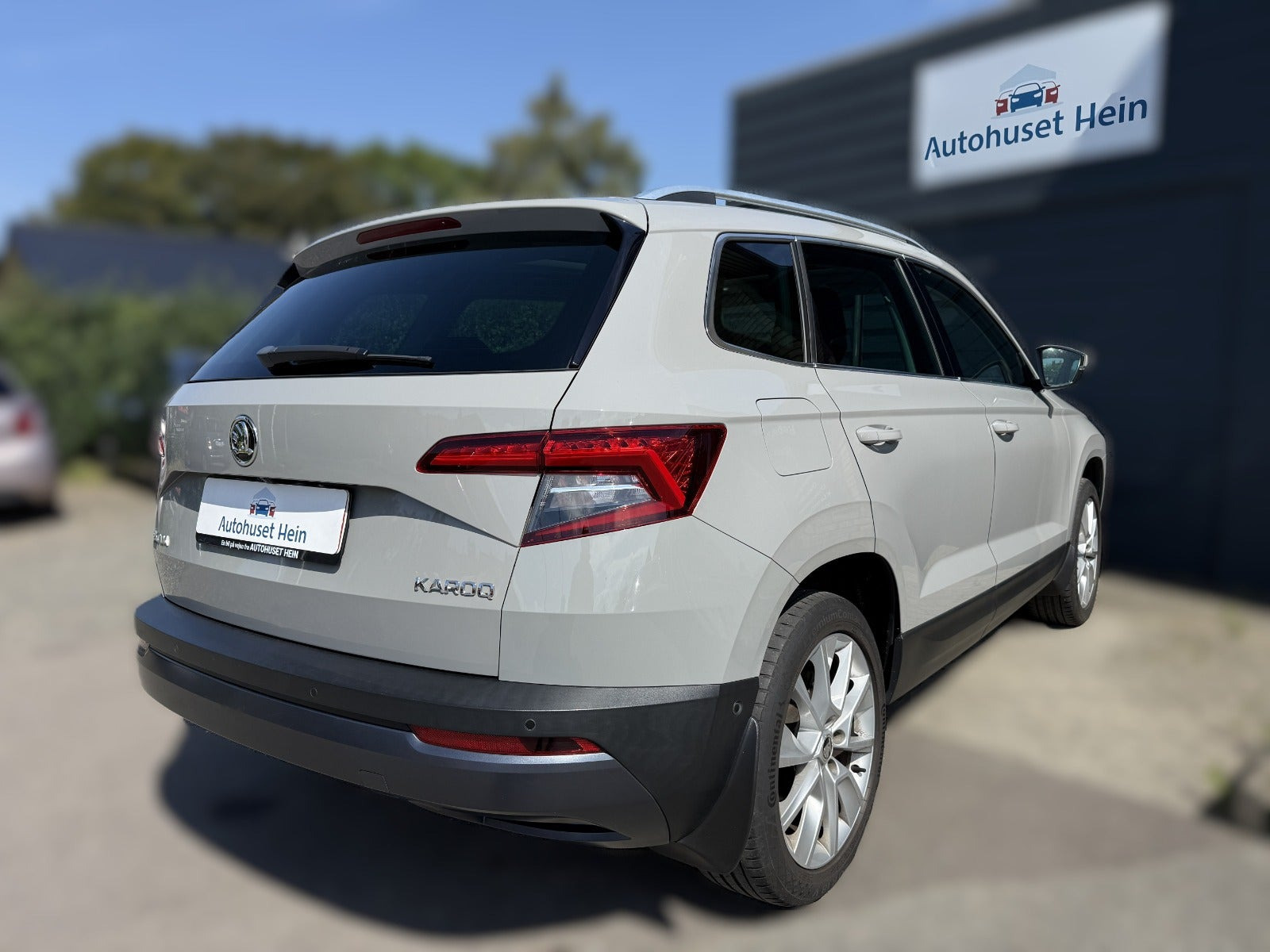Grå Skoda Karoq fra 2018
