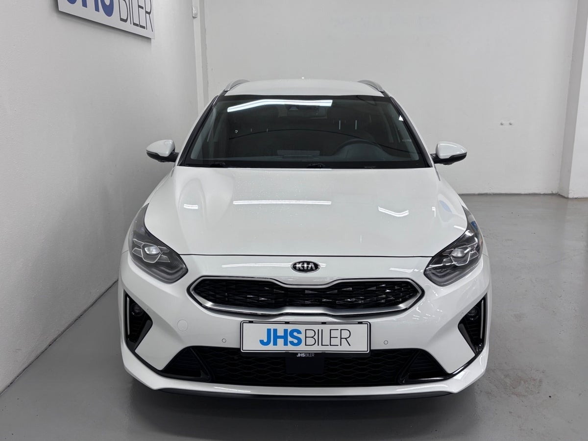 Hvid Kia Ceed fra 2020