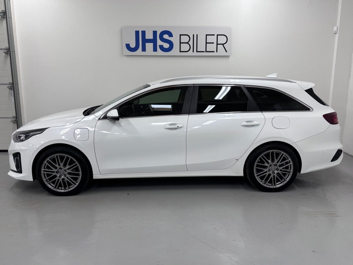 Hvid Kia Ceed fra 2020