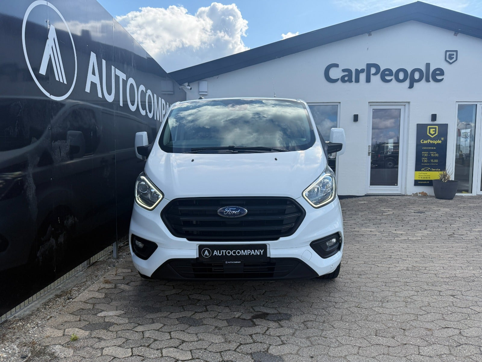 Hvid Ford Transit Custom 300 L2 fra 2022