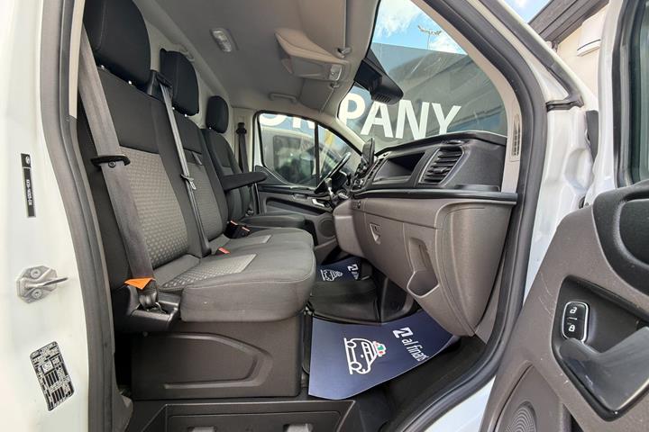 Hvid Ford Transit Custom 300 L2 fra 2022