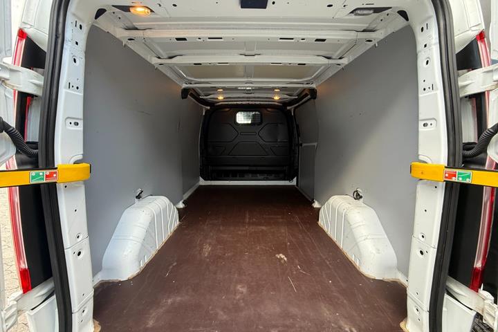 Hvid Ford Transit Custom 300 L2 fra 2022