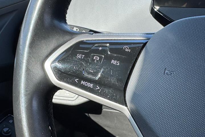 Hvid VW ID.4 fra 2021
