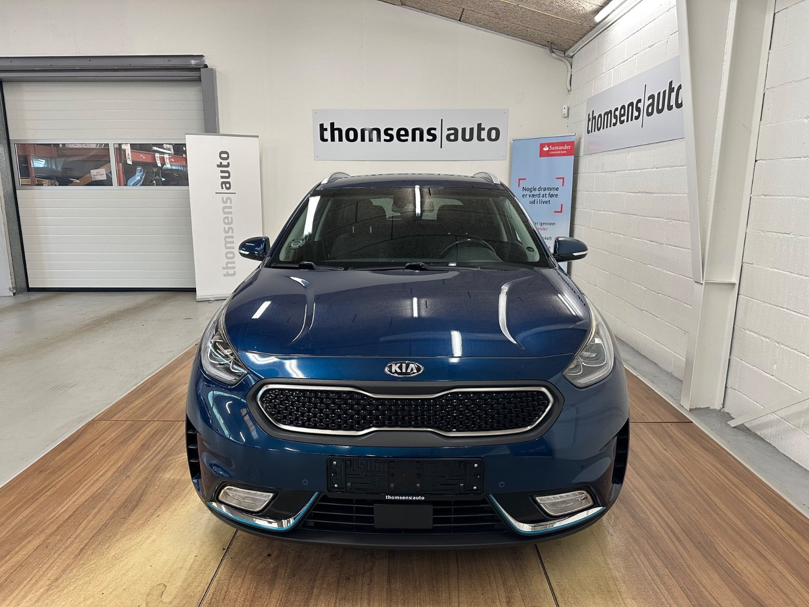 Blå Kia Niro fra 2018