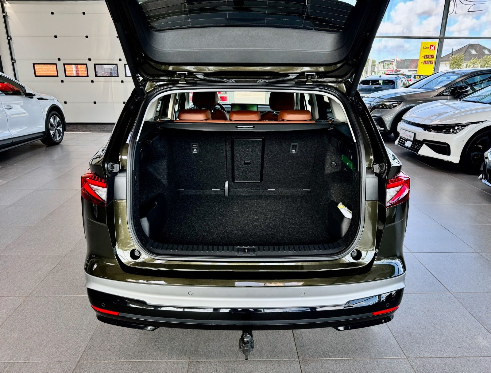 Grøn Skoda Enyaq fra 2025