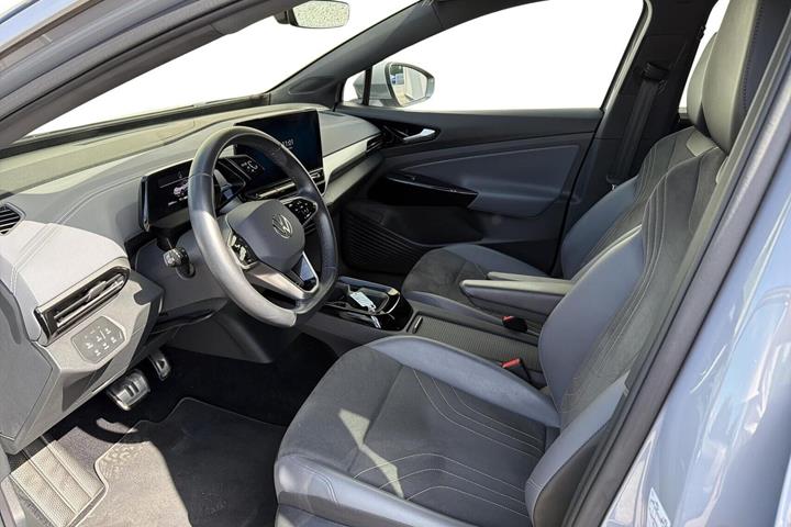 Grå VW ID.5 fra 2023