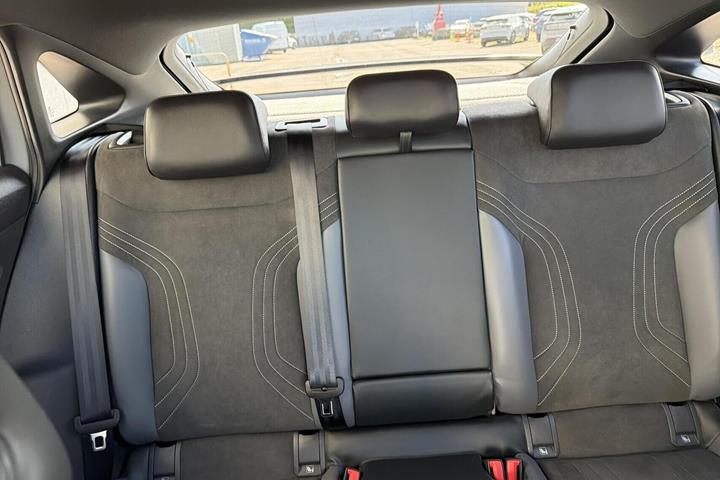 Grå VW ID.5 fra 2023