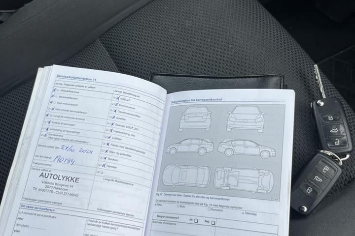 undefined VW Touran fra 2014