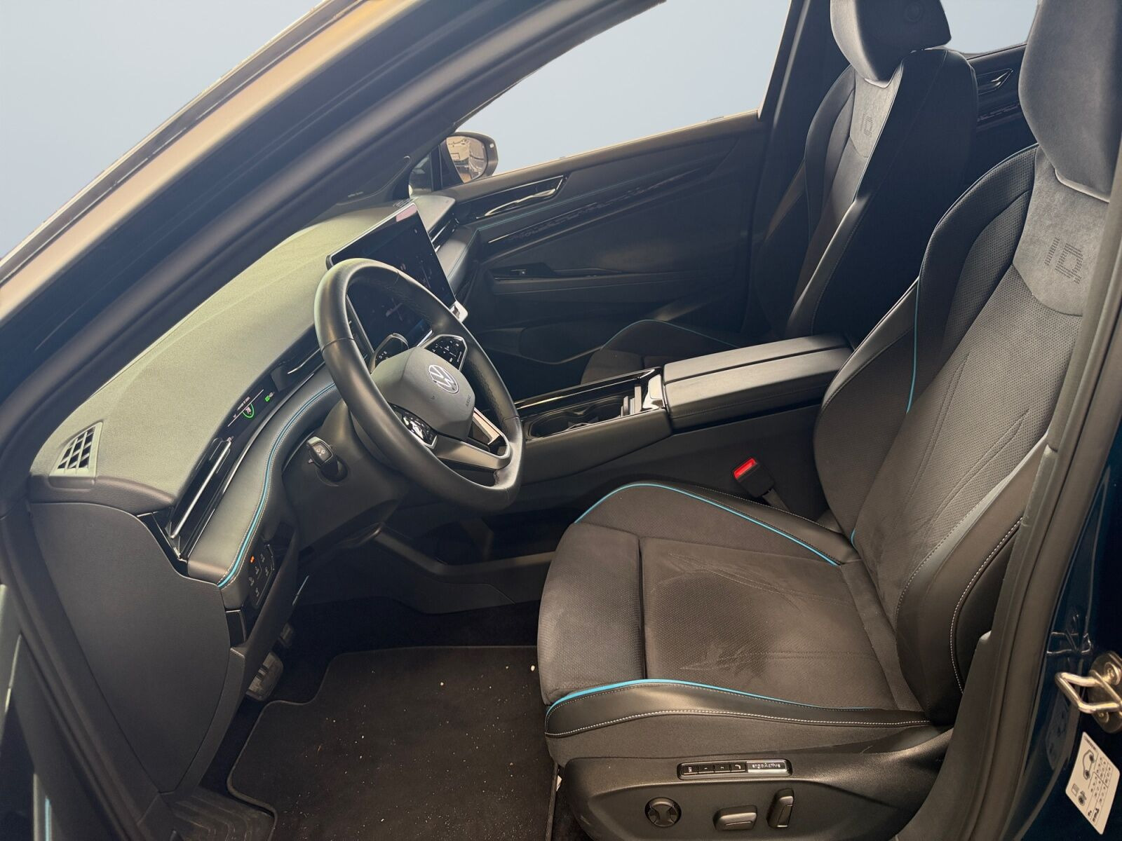 Blå VW ID.7 fra 2025
