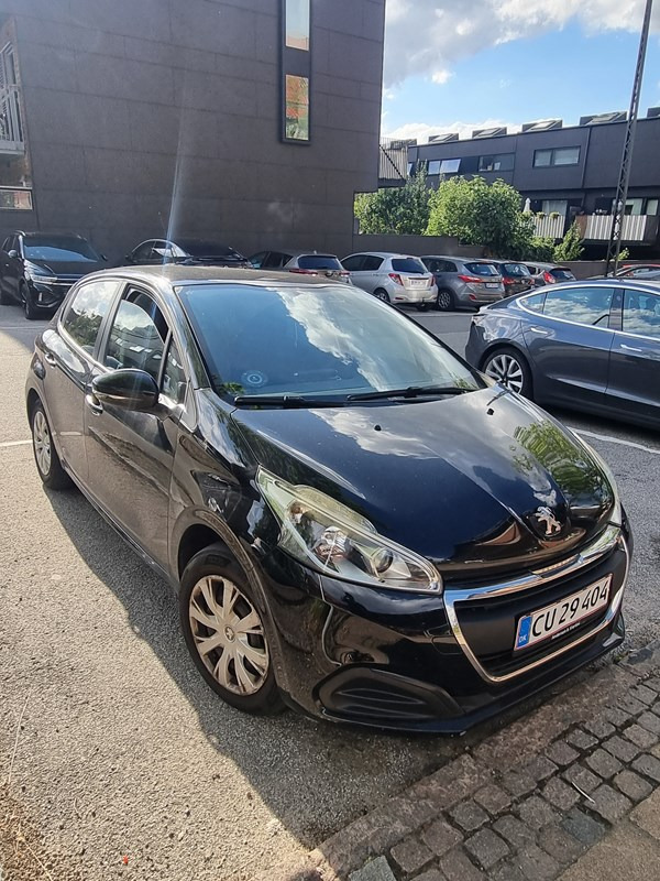 Peugeot 208 1.2 VTi 82 hk 5D