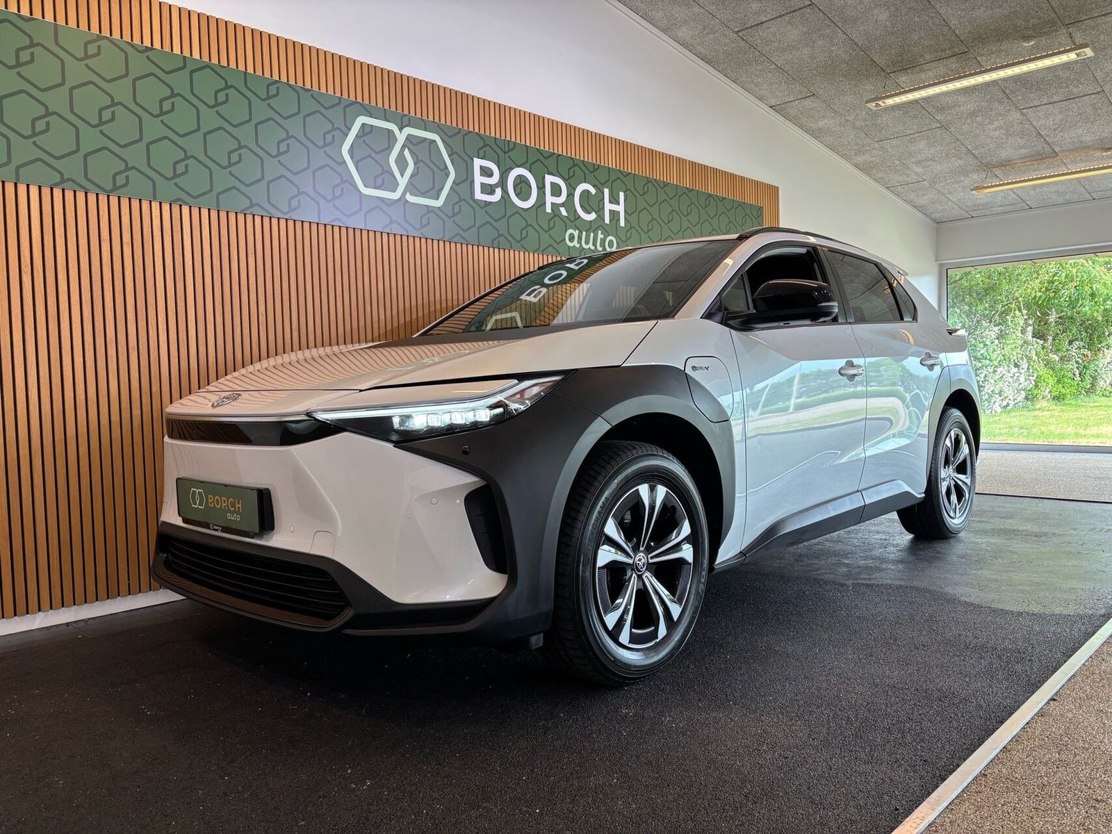 Toyota BZ4X Prestige AWD