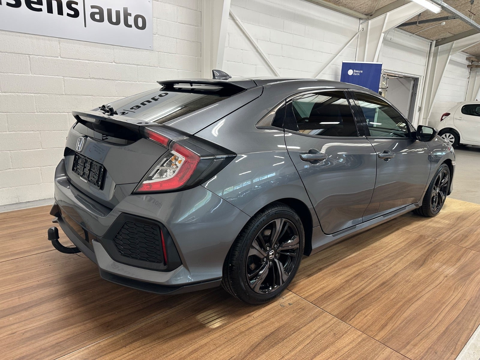 Grå Honda Civic fra 2021