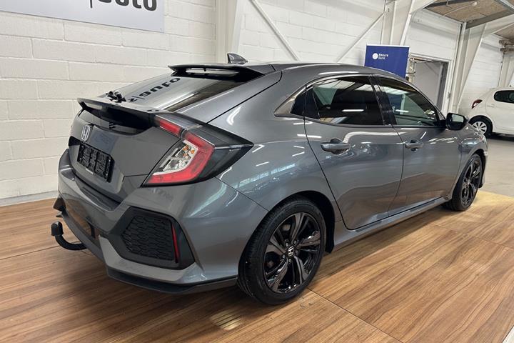 Grå Honda Civic fra 2021