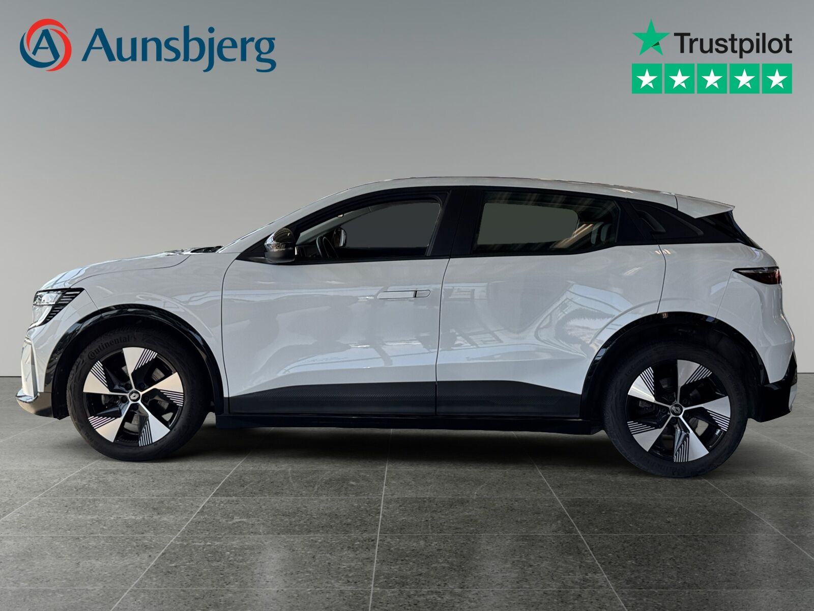Hvid Renault Megane E-Tech fra 2022