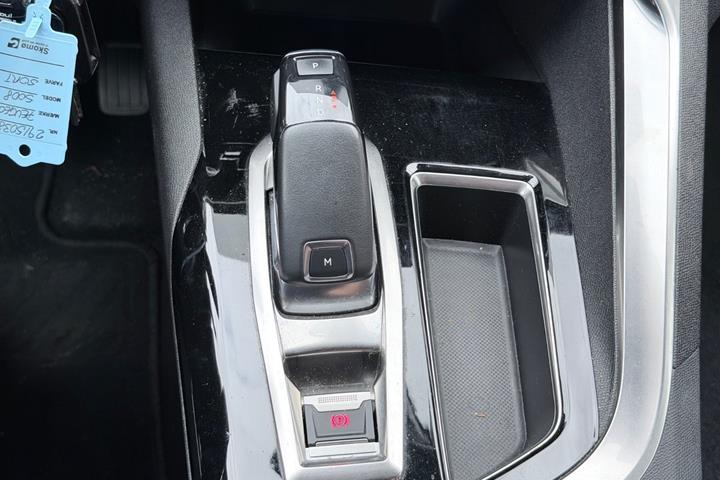 undefined Peugeot 5008 fra 2019