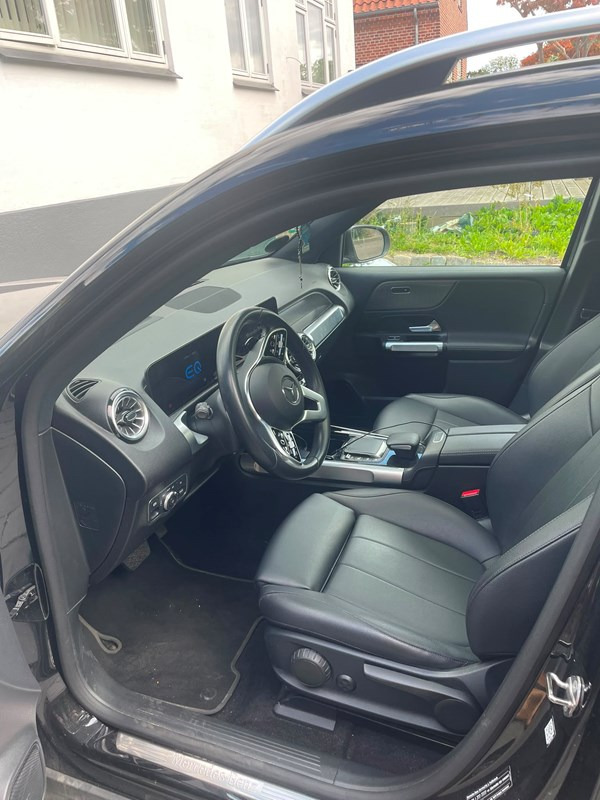 undefined Mercedes EQB350 fra 2023