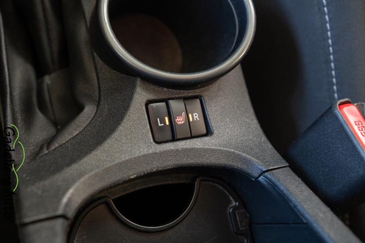 Grå Toyota Verso fra 2016