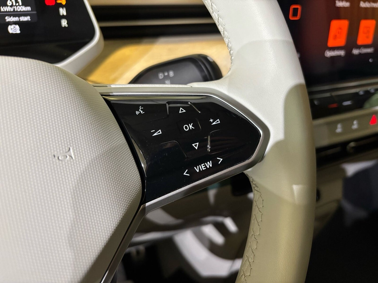 Grøn VW ID.Buzz fra 2023