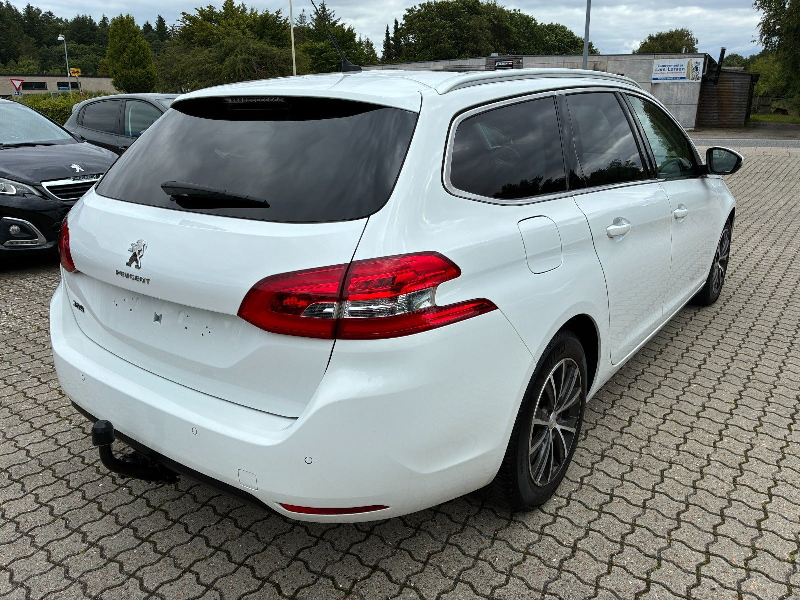 Hvid Peugeot 308 fra 2019