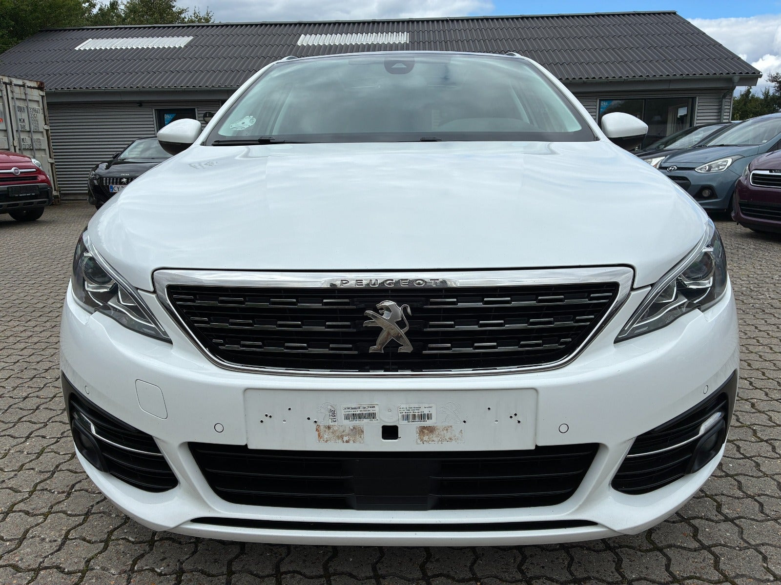 Hvid Peugeot 308 fra 2019
