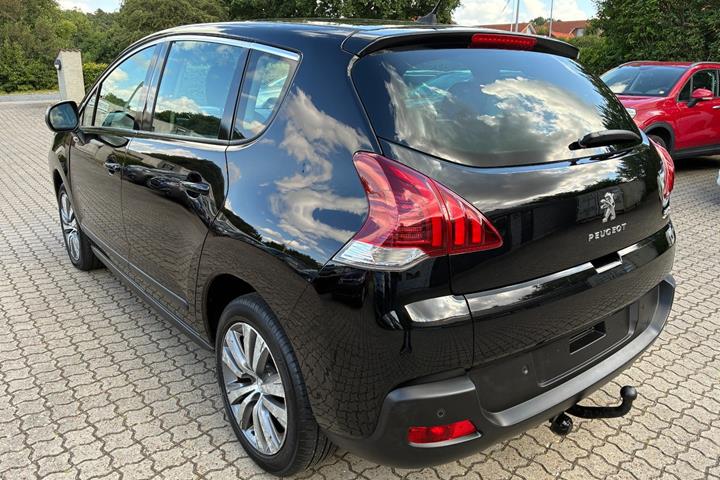 Sort Peugeot 3008 fra 2014