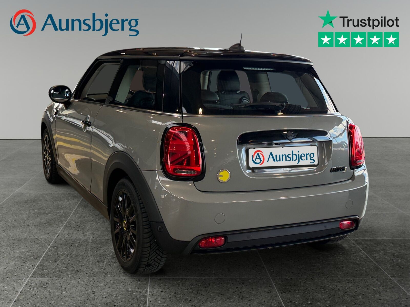 Grå Mini Cooper SE fra 2022