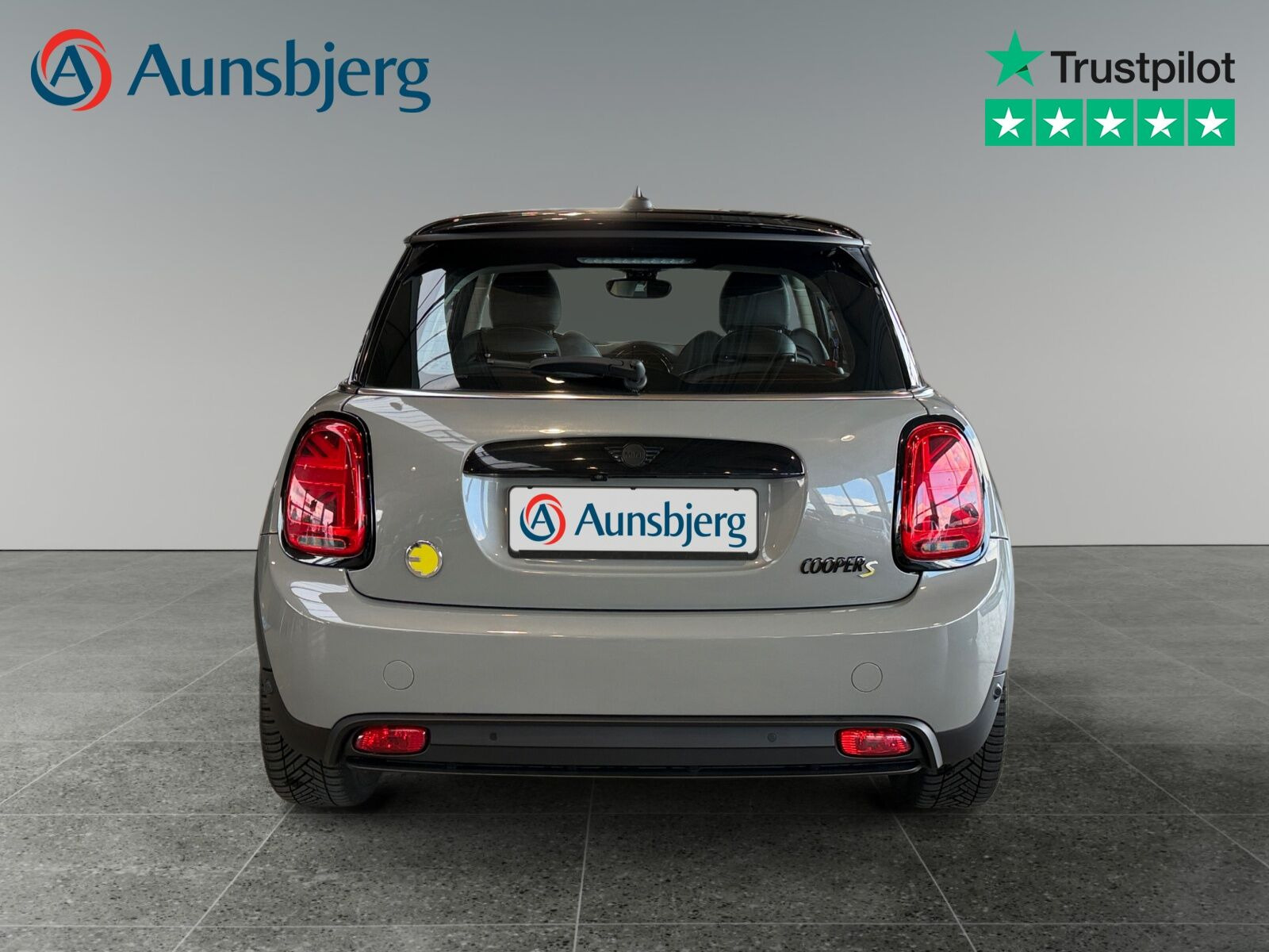 Grå Mini Cooper SE fra 2022