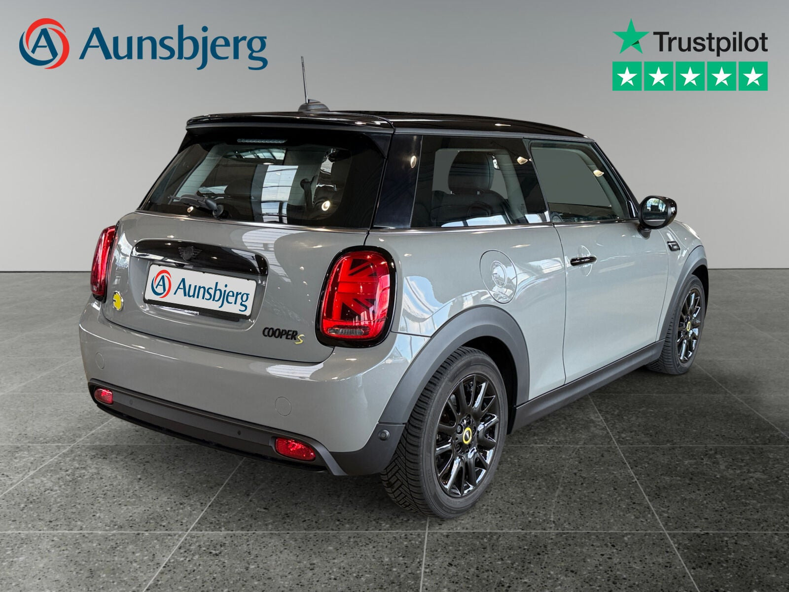 Grå Mini Cooper SE fra 2022
